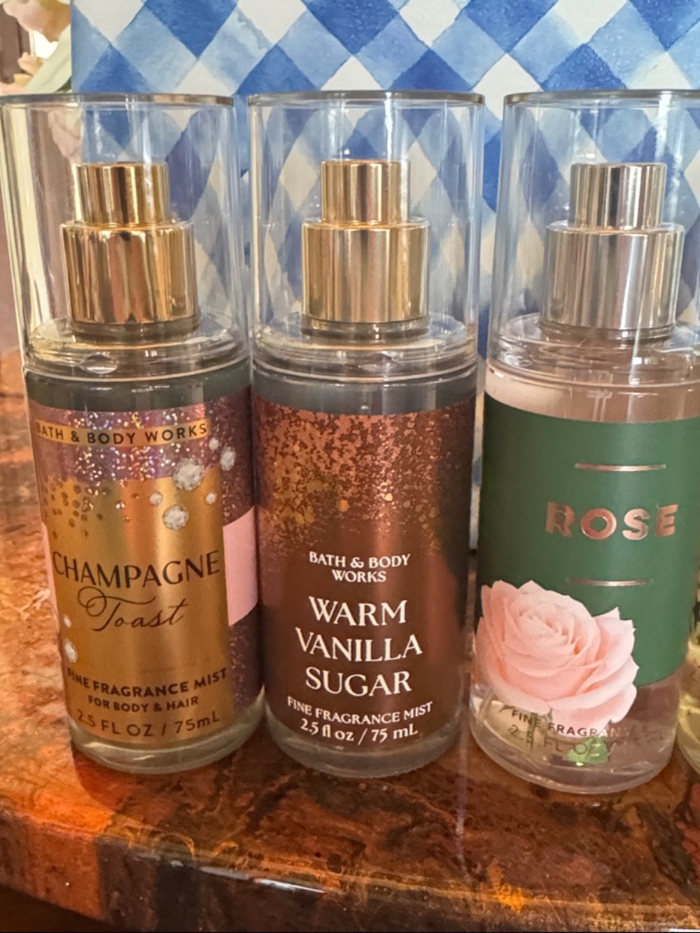 Bath & Body Work 5 Fine Fragrances & Gift bag - Picture 2 of 3